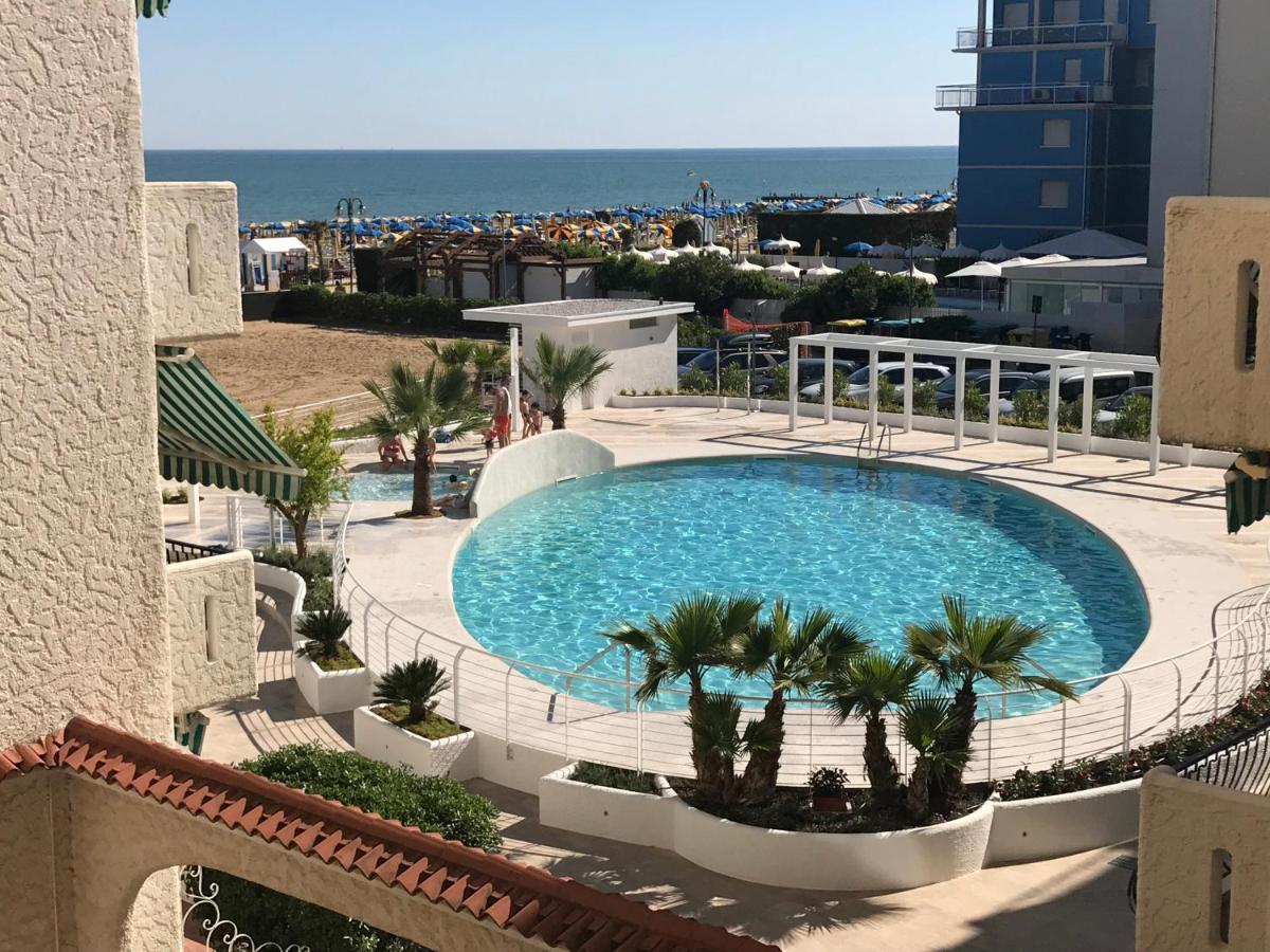 Residence El Palmar Da Colla リド・ディ・イエゾロ エクステリア 写真