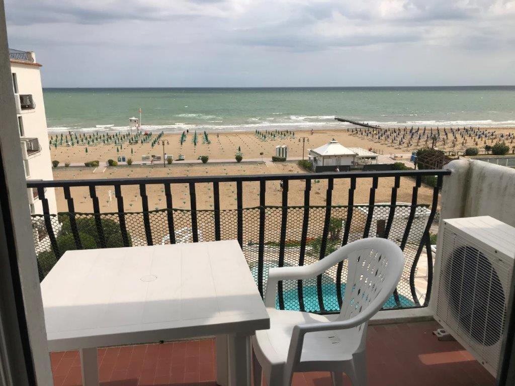 Residence El Palmar Da Colla リド・ディ・イエゾロ エクステリア 写真