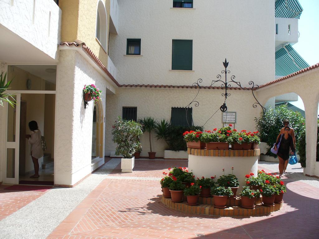 Residence El Palmar Da Colla リド・ディ・イエゾロ エクステリア 写真